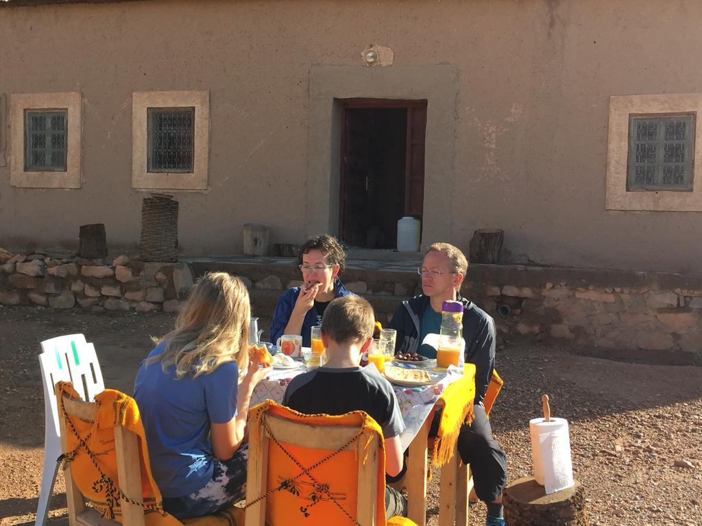 Gite D'Etape Traditionnel Berbere Ifri Buitenkant foto