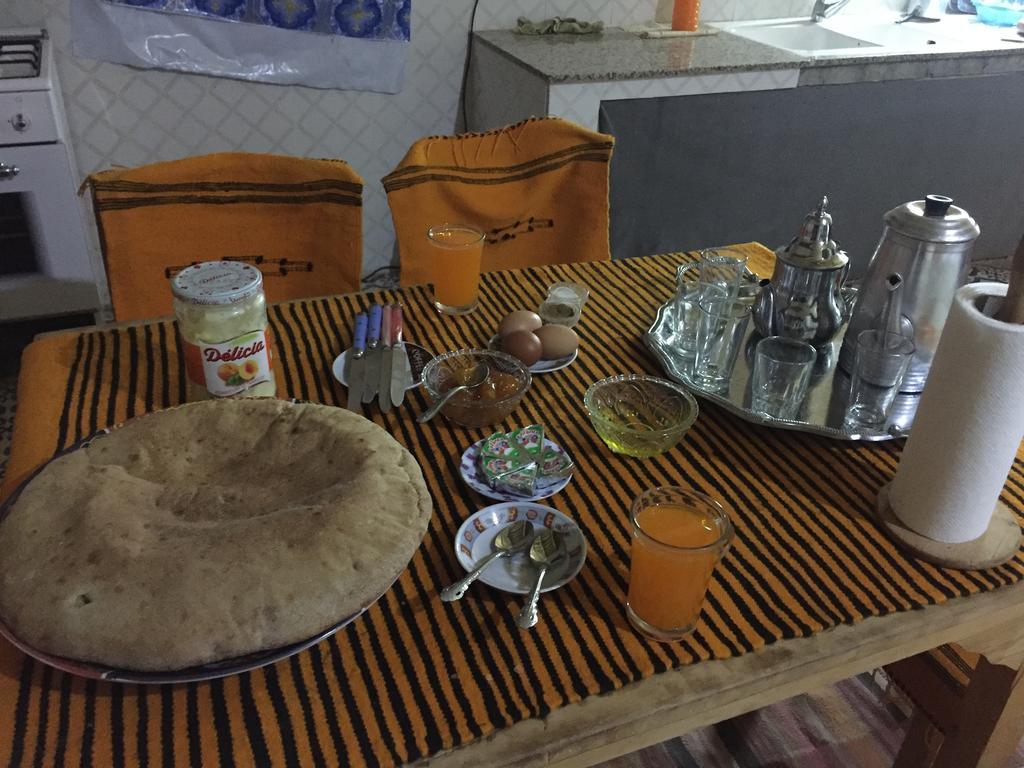 Gite D'Etape Traditionnel Berbere Ifri Buitenkant foto