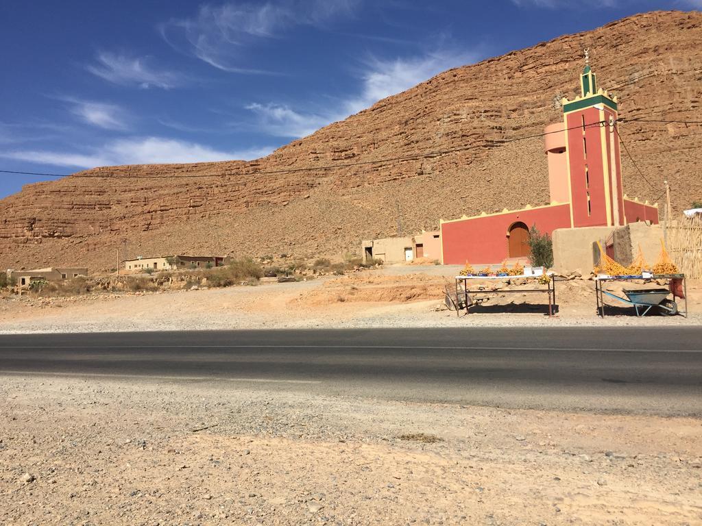 Gite D'Etape Traditionnel Berbere Ifri Buitenkant foto