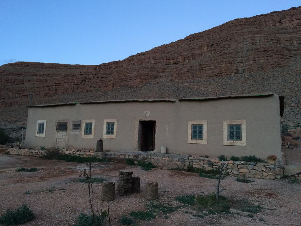 Gite D'Etape Traditionnel Berbere Ifri Buitenkant foto
