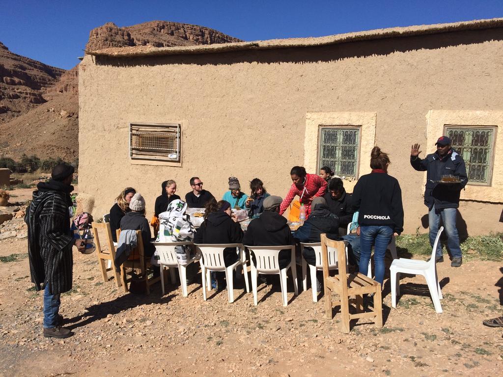 Gite D'Etape Traditionnel Berbere Ifri Buitenkant foto